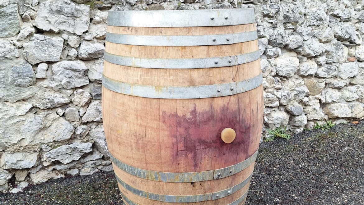 Tonneaux 228 L à vendre !